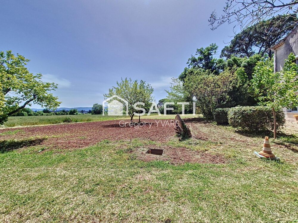 Vente Maison Bastide provençale de 335 m² avec annexes et piscine Le luc