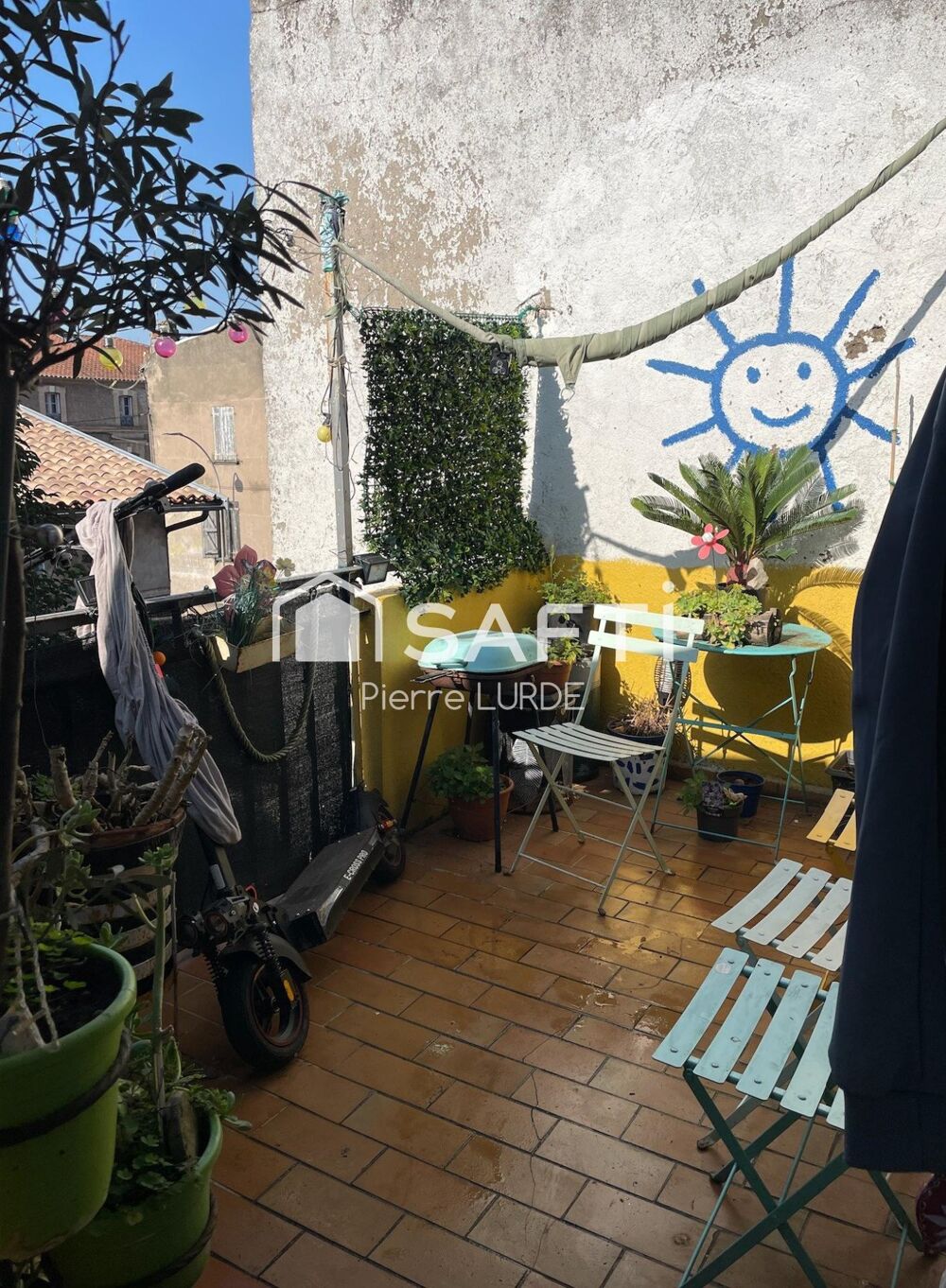 Vente Immeuble Vente immeuble de 181 m2 avec trois appartements Montauban
