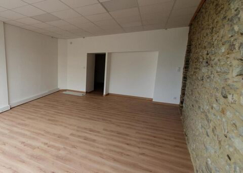 L'emplacement de choix &agrave; Pontorson 810 50170 Pontorson