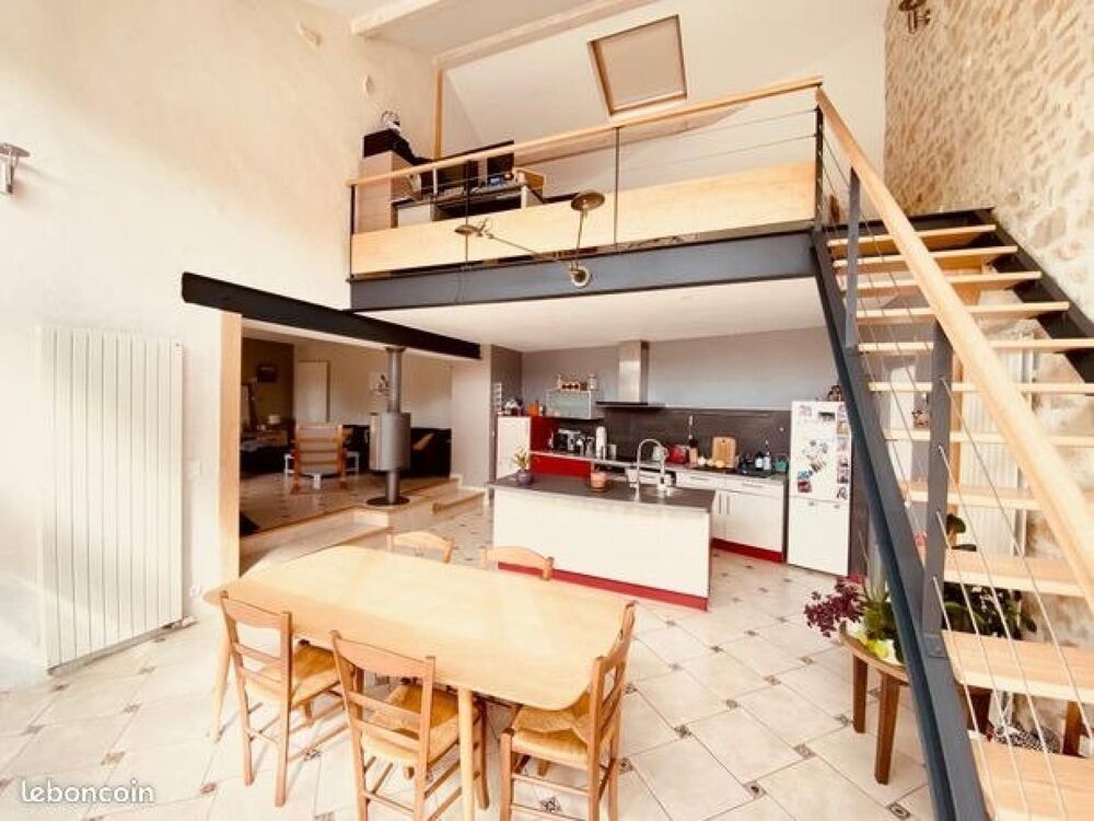 Une maison de charme, entre pierre et nature