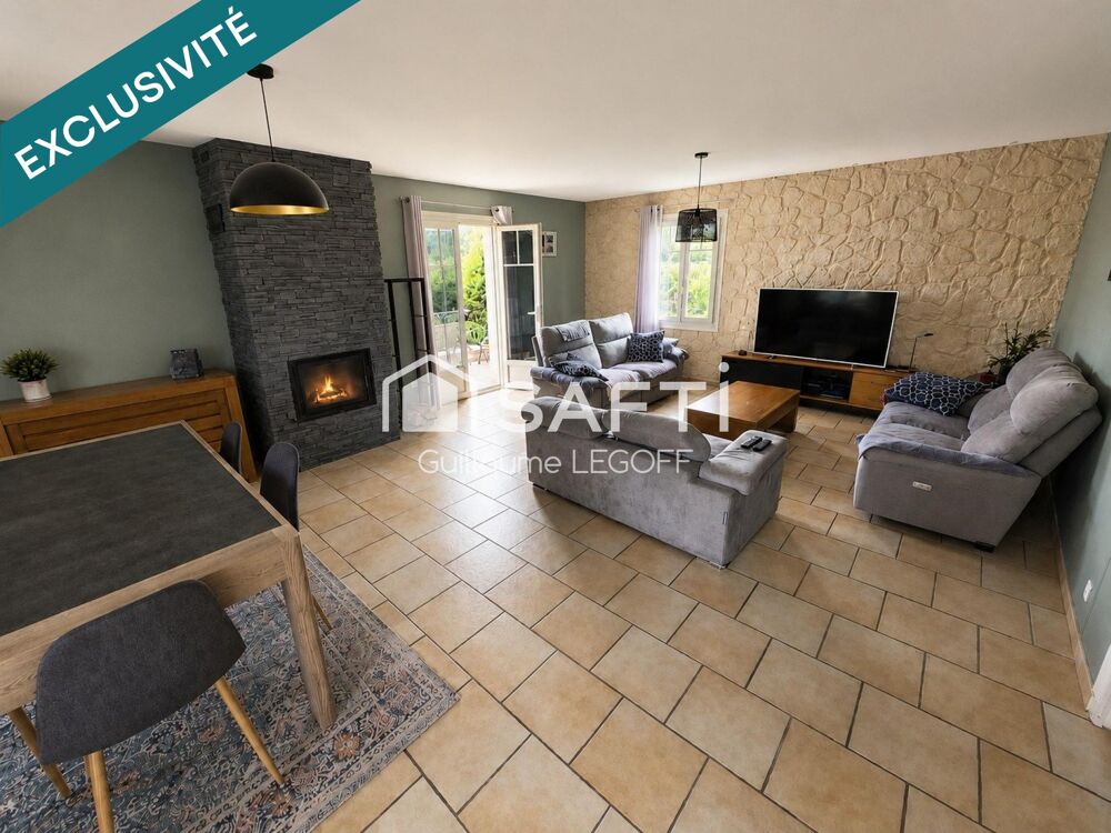 Maison 6 pièces de 165m2 sur un terrain de 1453m2