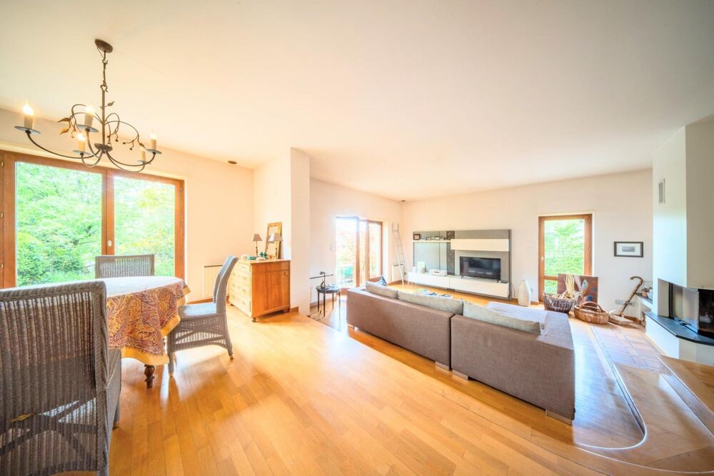 Vente Maison Superbe maison d'architecte de 218,35m² sur un terrain de 1089m² Village-neuf