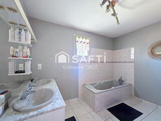  Maison à vendre 6 pièces 148 m²