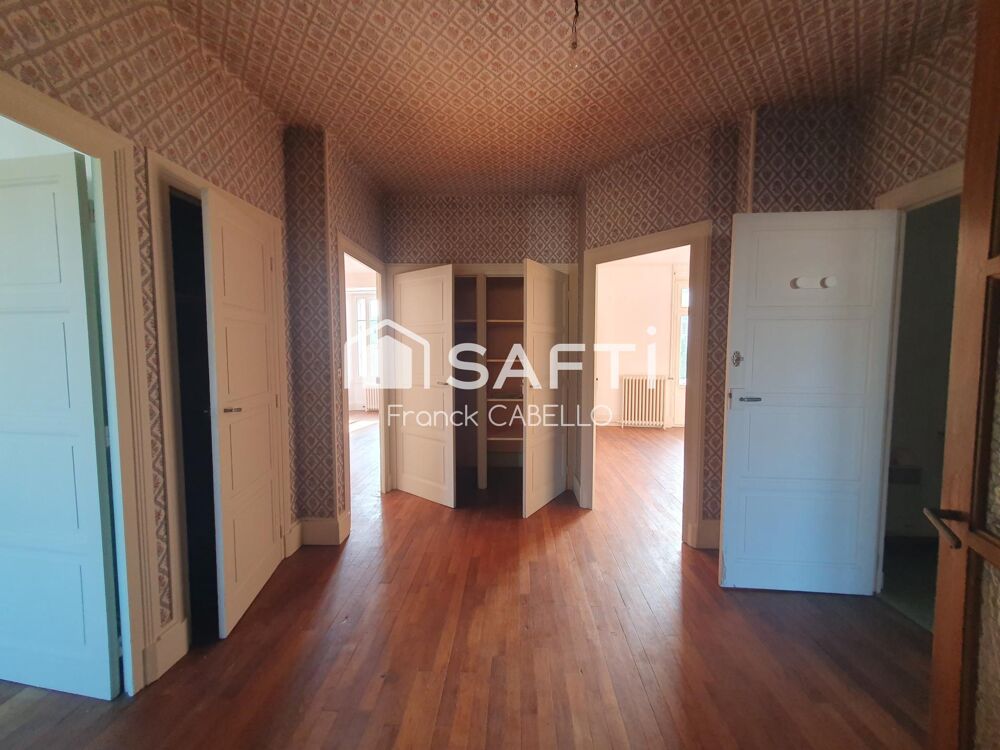 Vente Maison PLEIN CENTRE MOULINS IMMEUBLE DE CARACTERE DE 600M2 Moulins