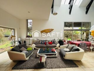  Maison � vendre 6 pi�ces 201 m�