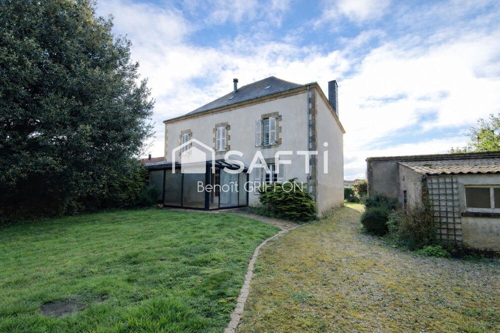 Vente Maison Maison de maître 216 m², 5 chambres Les landes-genusson