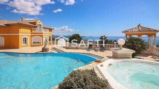  Maison � vendre 12 pi�ces 700 m�