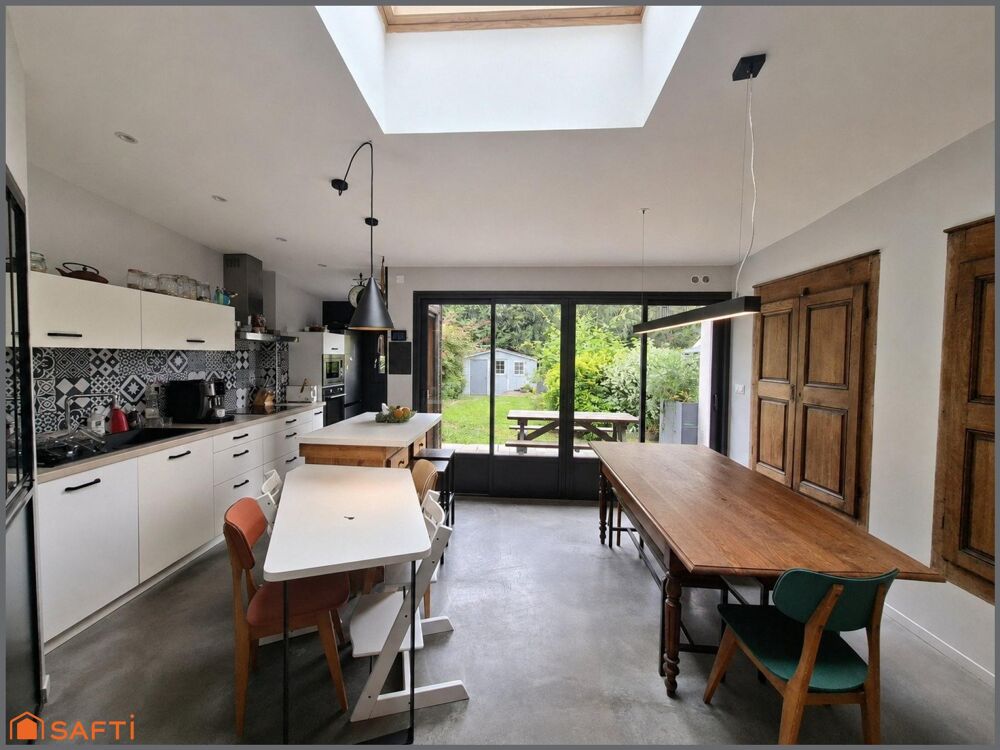 MAISON DE VILLE 109 M² CENTRE VILLE OLORON SAINTE-MARIE