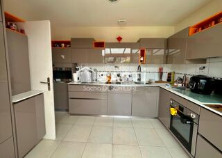  Maison � vendre 9 pi�ces 135 m�