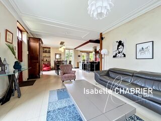  Maison à vendre 9 pièces 208 m²