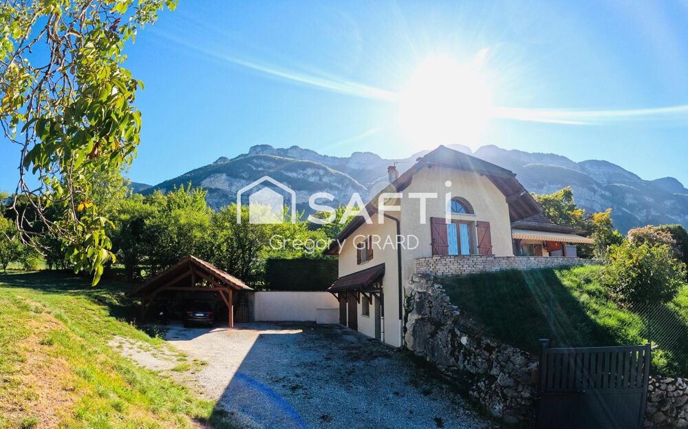 Vente Maison Dominant le petit village de Clarafond,cette maison d'architecte édifier en 1998 offre une position dominante et une vue panoram Drumettaz-clarafond