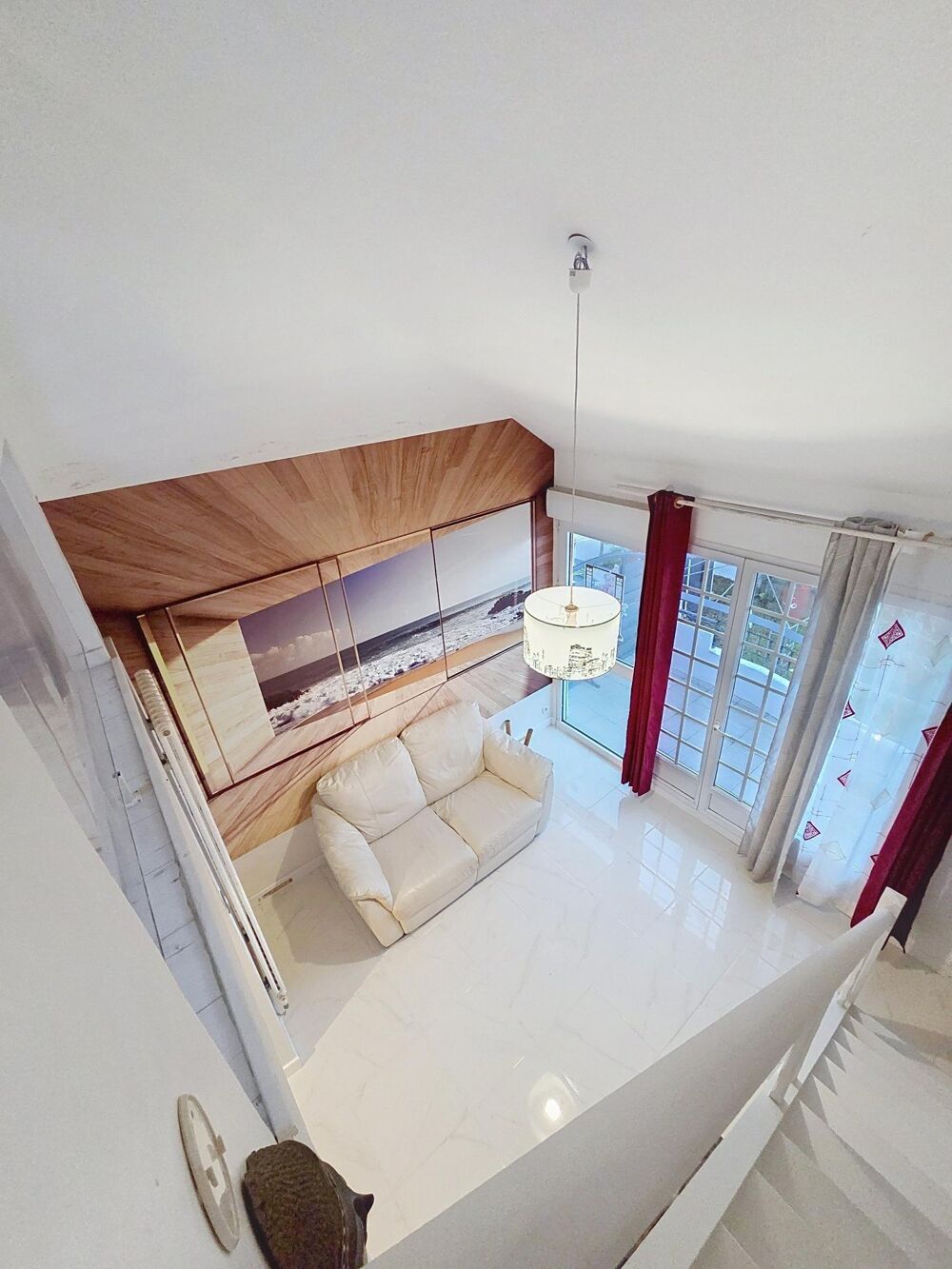 Appartement T3 atypique en duplex