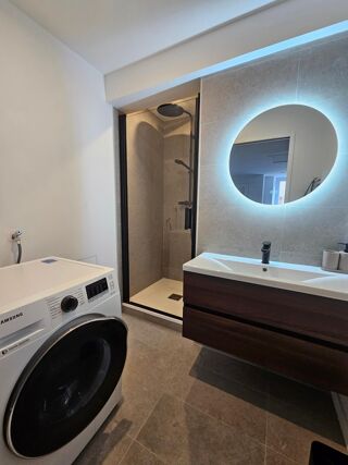  Immeuble � vendre 252 m�