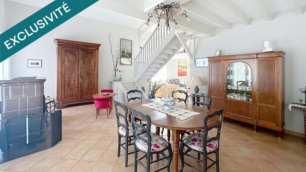 Maison de caractère en pierre  Coup de coeur assuré !