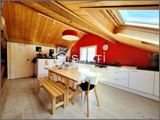 Vente Appartement Appartement cosy T4 de 72m², au sol 121m², trois chambres, salle de bain et douche, cave idéal pour entreposer vélos et skis, pl Bagneres-de-luchon
