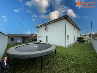  Maison � vendre 5 pi�ces 236 m�