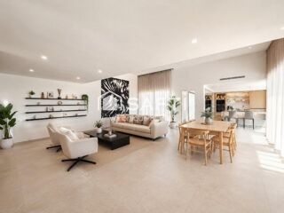  Maison à vendre 7 pièces 239 m²