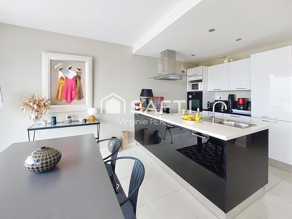 Vente Appartement APPARTEMENT VUE MER - 3 PIÈCES ET ROOFTOP - 83m2 - ROYAN ( 17200) Royan