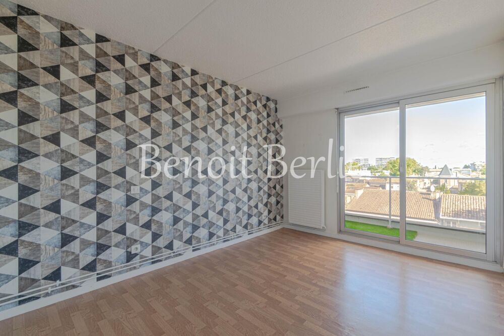 Vente Appartement BORDEAUX CAUDÉRAN – Bel appartement traversant au pied du Parc Bordelais Bordeaux