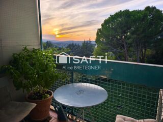  Appartement � vendre 5 pi�ces 85 m�