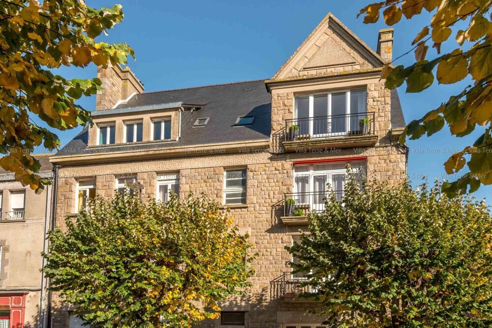 Maison de ville aux grands projets