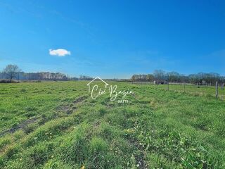  Terrain à vendre 38500 m²