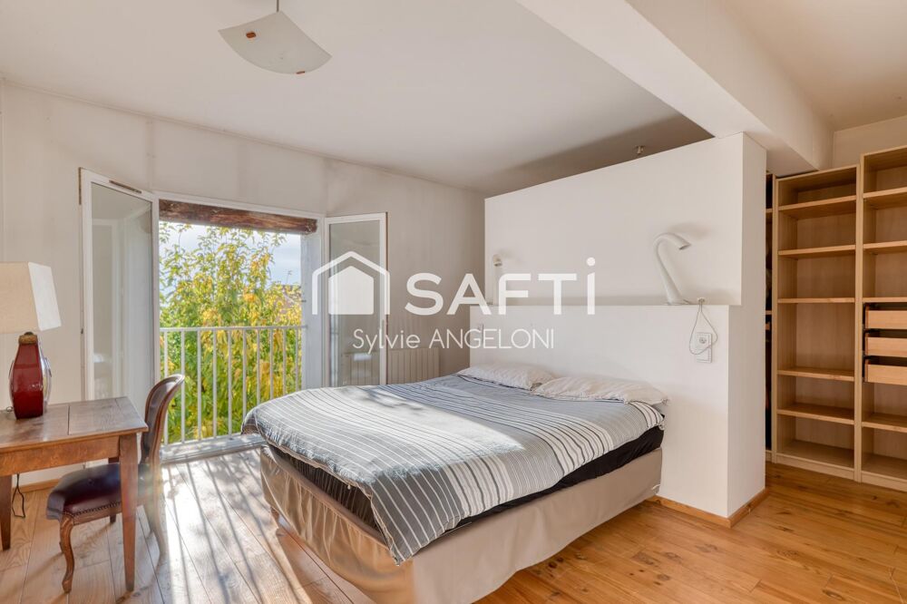 Vente Maison Volumes rares, maison familiale à Crépieux / Rillieux Rillieux-la-pape