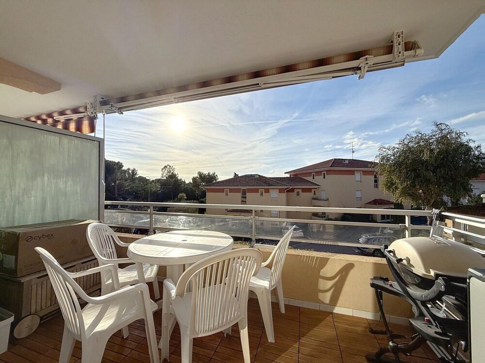 Vente Appartement APPARTEMENT 2/3 PIECES AVEC TERRASSE ET PARKING Saint-raphael