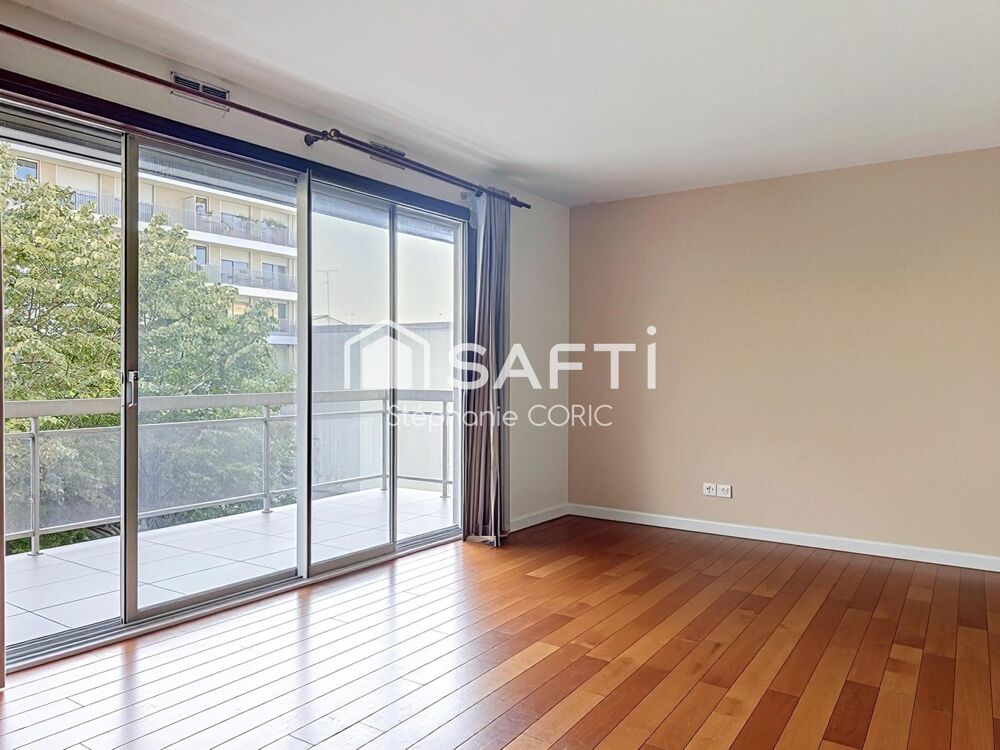 2 PIÈCES LUMINEUX AVEC GRAND BALCON DE 15 M² - CALME
