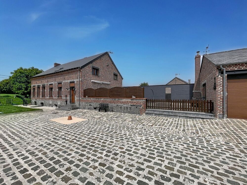 Vente Maison Dans un secteur prisé, ensemble immobilier rare. Bavay