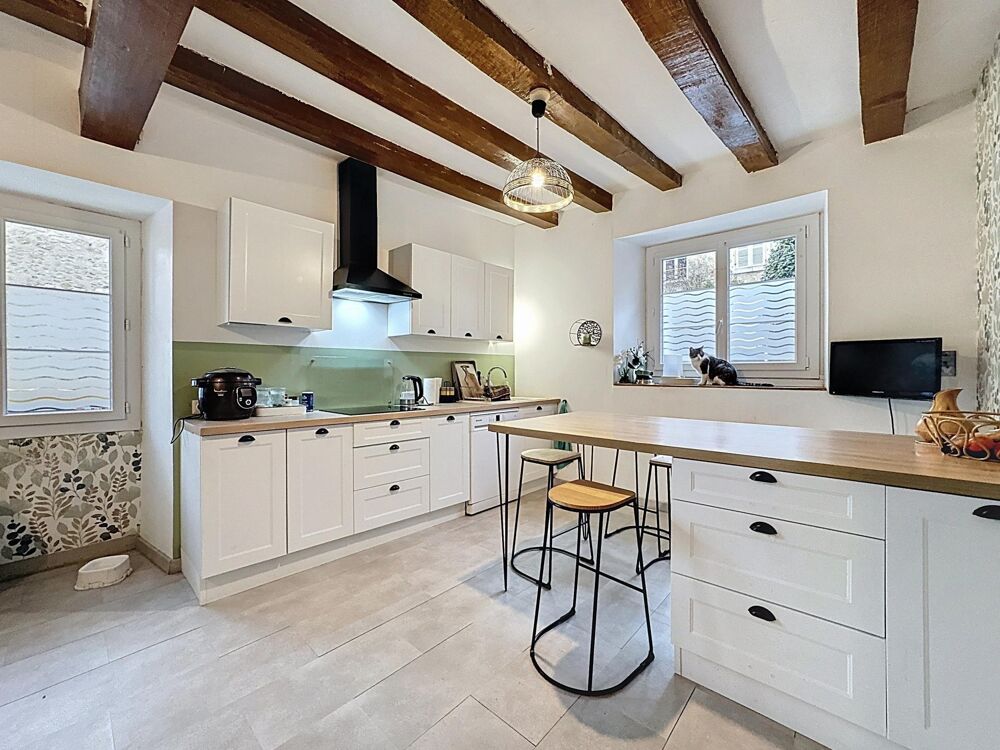 MAISON DE VILLAGE, 5 CHAMBRES, PAS DE TERRAIN