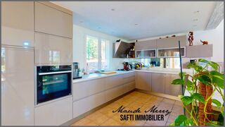  Maison  vendre 6 pices 170 m