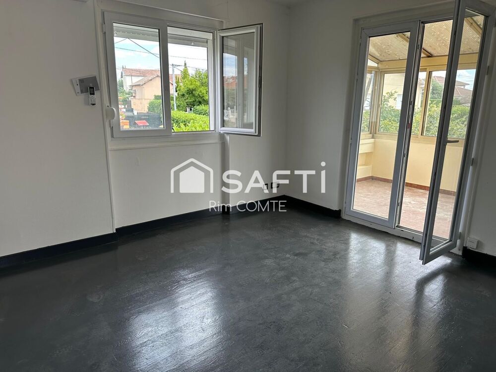 Vente Maison Maison rénovée de 65 m² à étage – Quartier résidentiel ultra paisible – Terrain de 800 m² constructible!! Le peage-de-roussillon