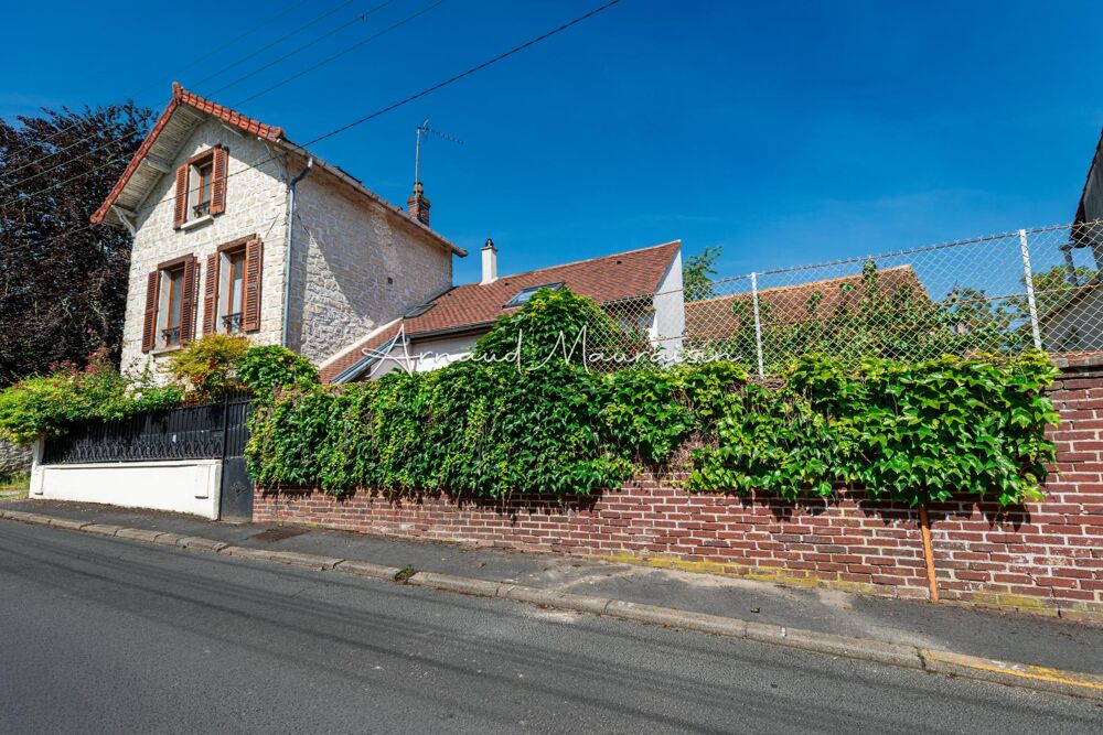 Maison en pierre en hyper centre avec jardin