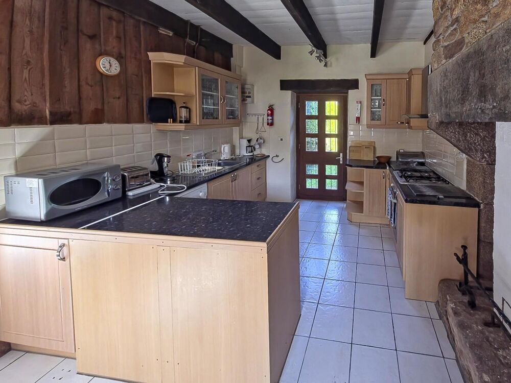 Vente Maison Ensemble de 4 maisons en pierre avec piscine couverte Plouaret