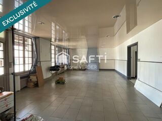   Local commercial de 236 m2 possibilité de diviser en T2 + T4 Montbazens
