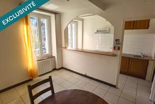  Immeuble à vendre 185 m²