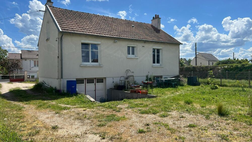 Vente Maison Orléans Sud, limite Olivet/Saint Pryvé. 2 chambres. Jardin. Sous sol. Orleans