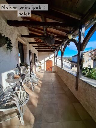  Maison � vendre 8 pi�ces 220 m�