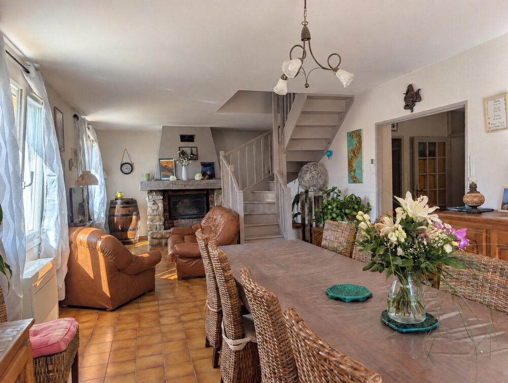 Vente Maison Maison familiale de 140m² avec garage et piscine Jonquieres