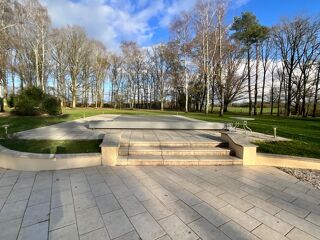  Maison � vendre 9 pi�ces 245 m�