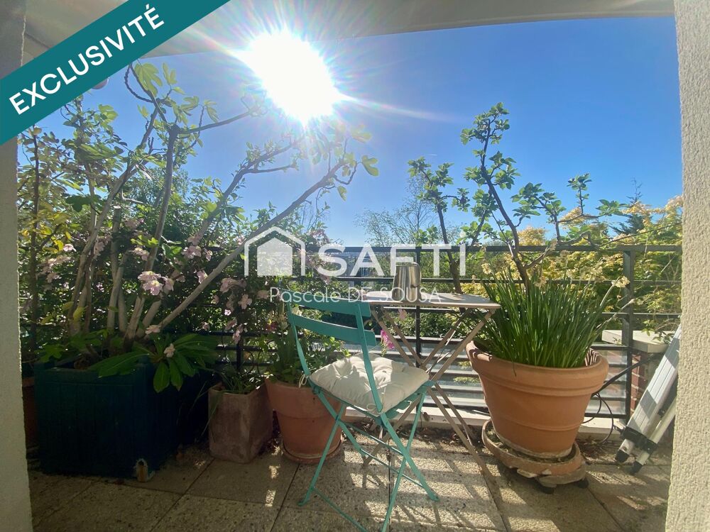 Vente Appartement COMME UNE MAISON, avec 4 CHAMBRES et RER à 5mn Rueil-malmaison