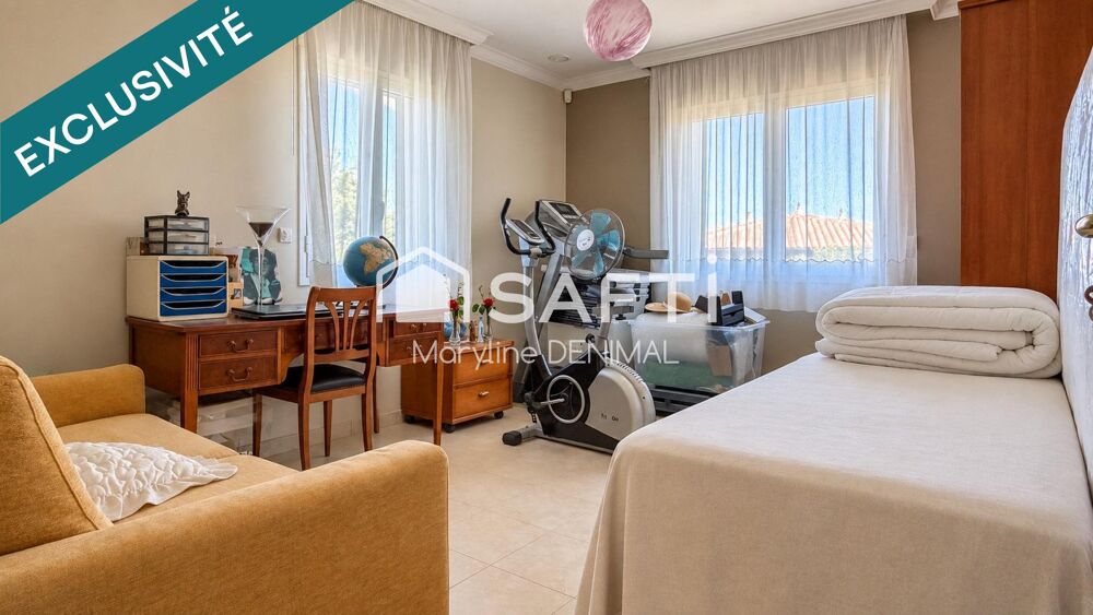 à vendre  Maison Roquebrune-sur-Argens (83520)