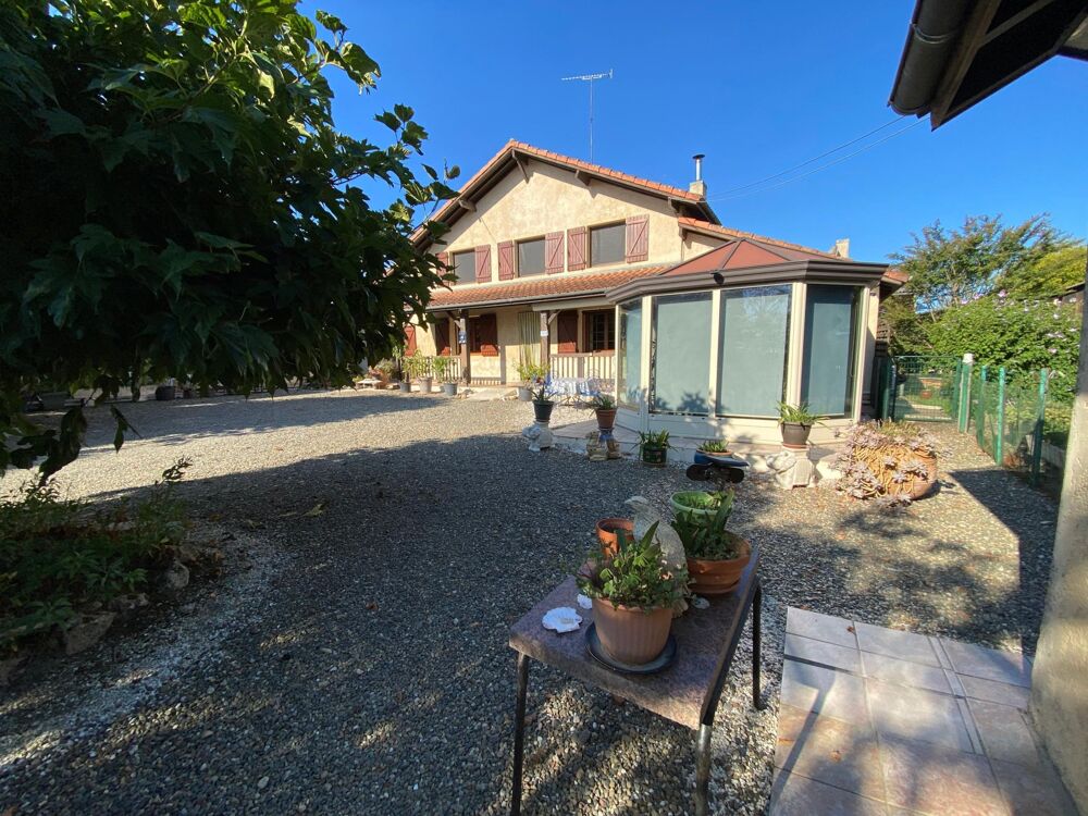 Vente Maison Projet agricole, grande famille en quête d'espace ou investisseur? Saint-sever