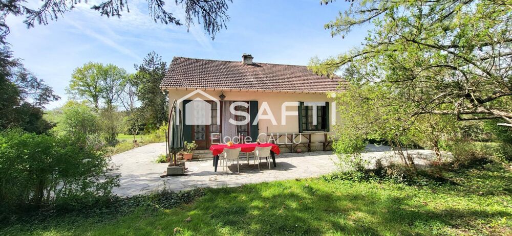 Maison sur 4 868 m² de terrain avec dépendance