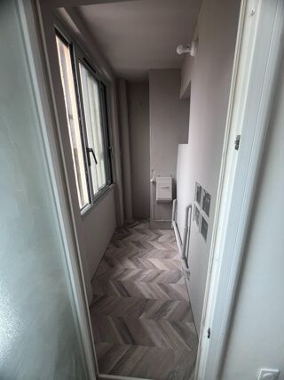  Appartement à louer 3 pièces 70 m²