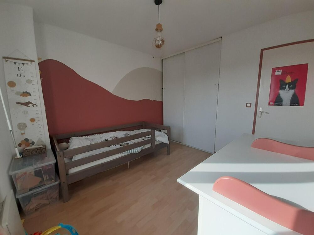 Vente Maison Maison 3 chambres, jardin intime et piscine dans le lotissement Merignac