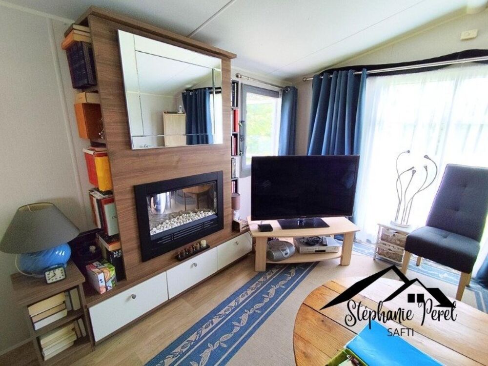 Vente Terrain Investissez dans le calme : terrain avec mobil home et potentiel locatif. Flayat