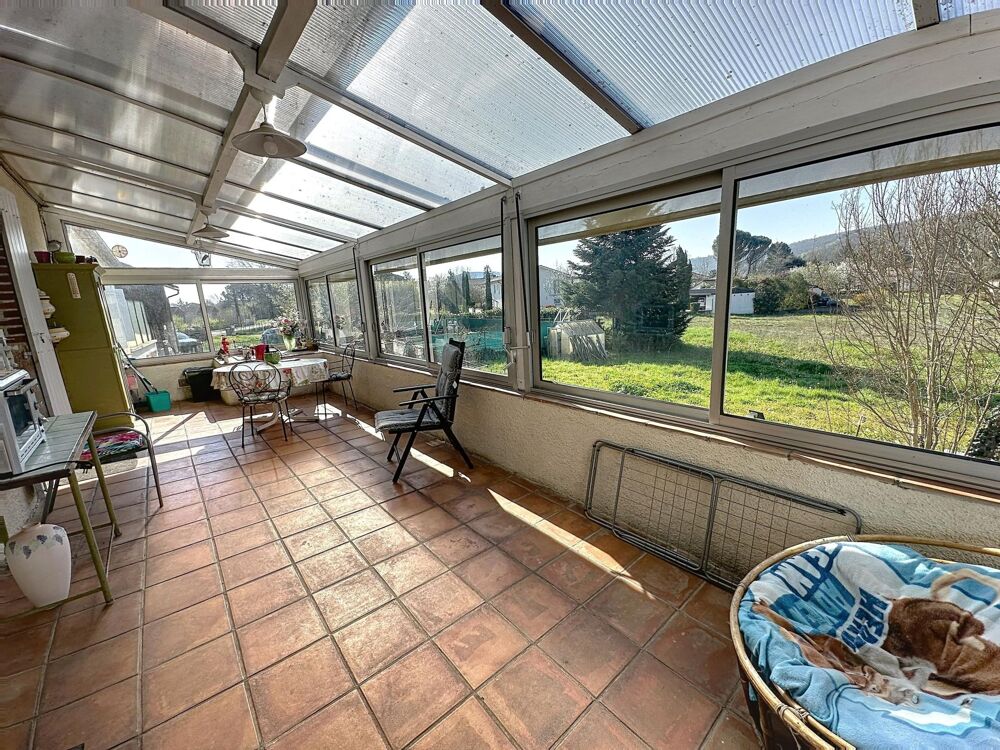 Maison de caractère de 225 m2 , 5 chambres , piscine