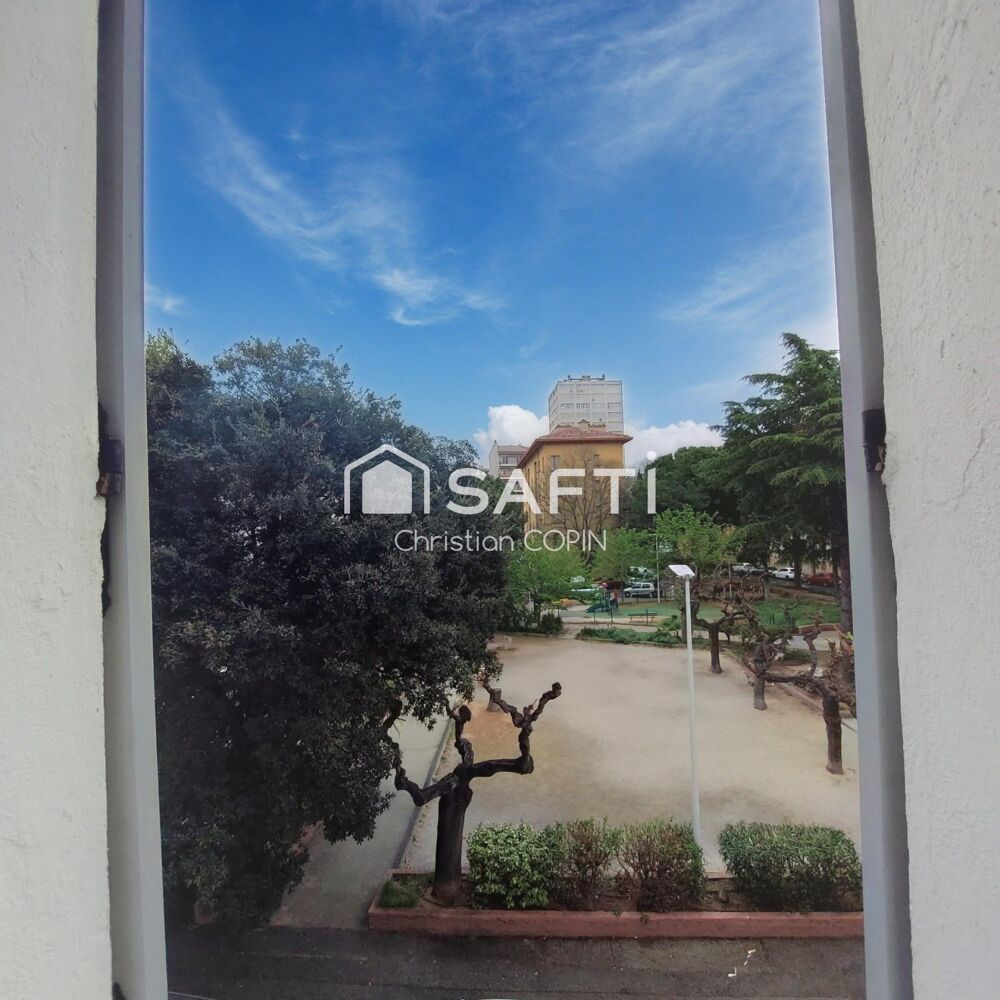 Vente Appartement TOULON ARSENAL, GRANDT3 TRAVERSANT AVEC TERRASSE Toulon